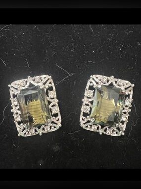 Vintage Sarah Coventry Clip Earrings, Emerald cut Green Glass w/ filigree halo